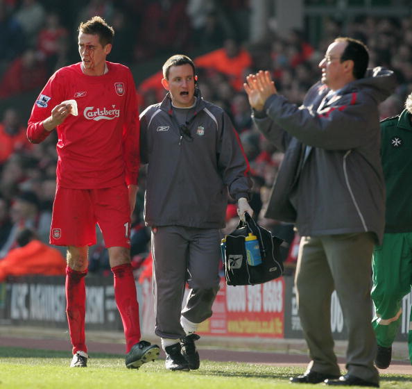 霍华德谈詹科：综合来说詹姆斯更出色 但关键时刻我会把球给科比