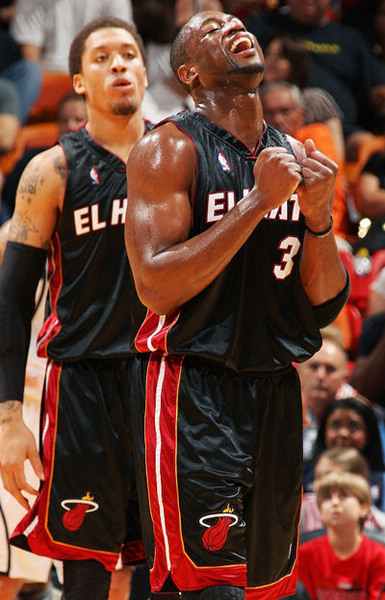 体坛联播｜巴萨各项赛事豪取八连胜，刘炜暂卸新疆男篮教鞭