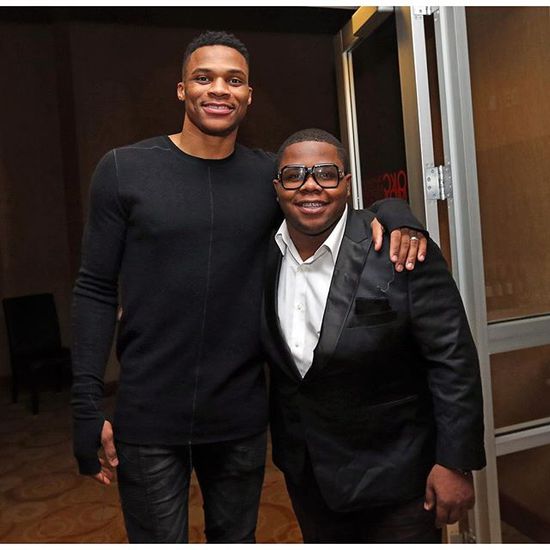 亚特兰大勇士队由于连年伤病，2024 年季后赛首轮出局