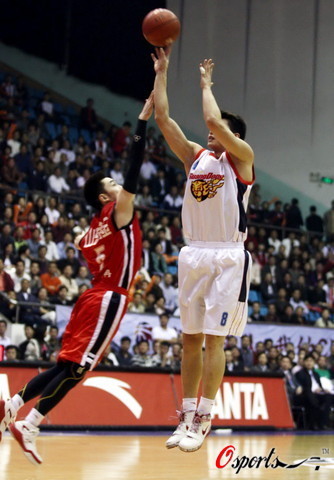 热刺相隔137场英超比赛再遇0比0