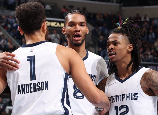 天狼大战，是狼队成为首支晋级S组的战队，还是TTG再次横扫狼队？