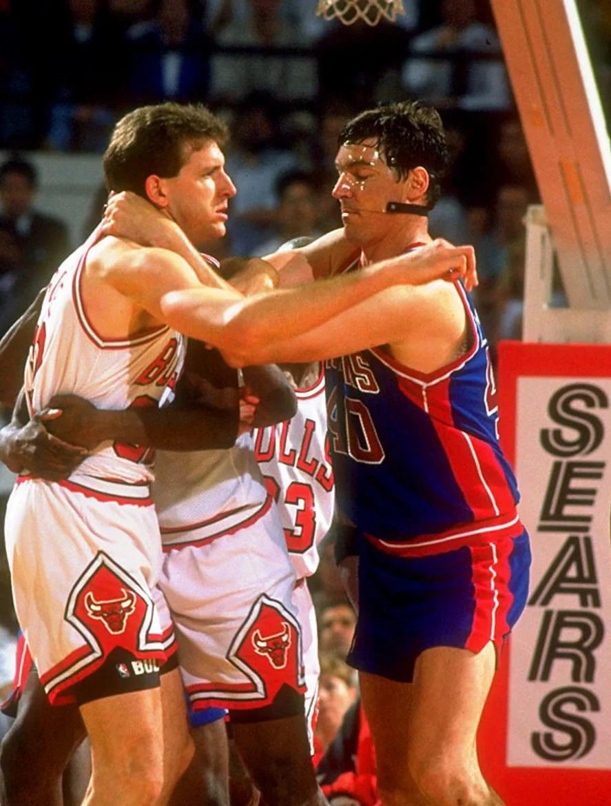 超级世界波！巴尔韦德疯狂庆祝，一场2-1，皇马淘汰马竞杀进决赛