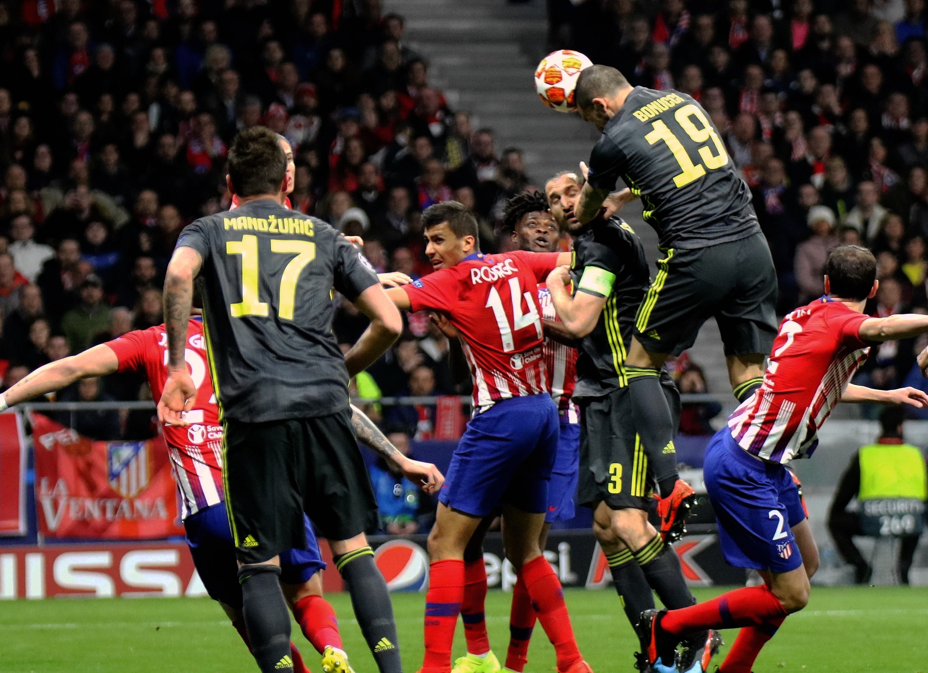 状态回调！爱德华兹6中3贡献11分，8失误创赛季新高