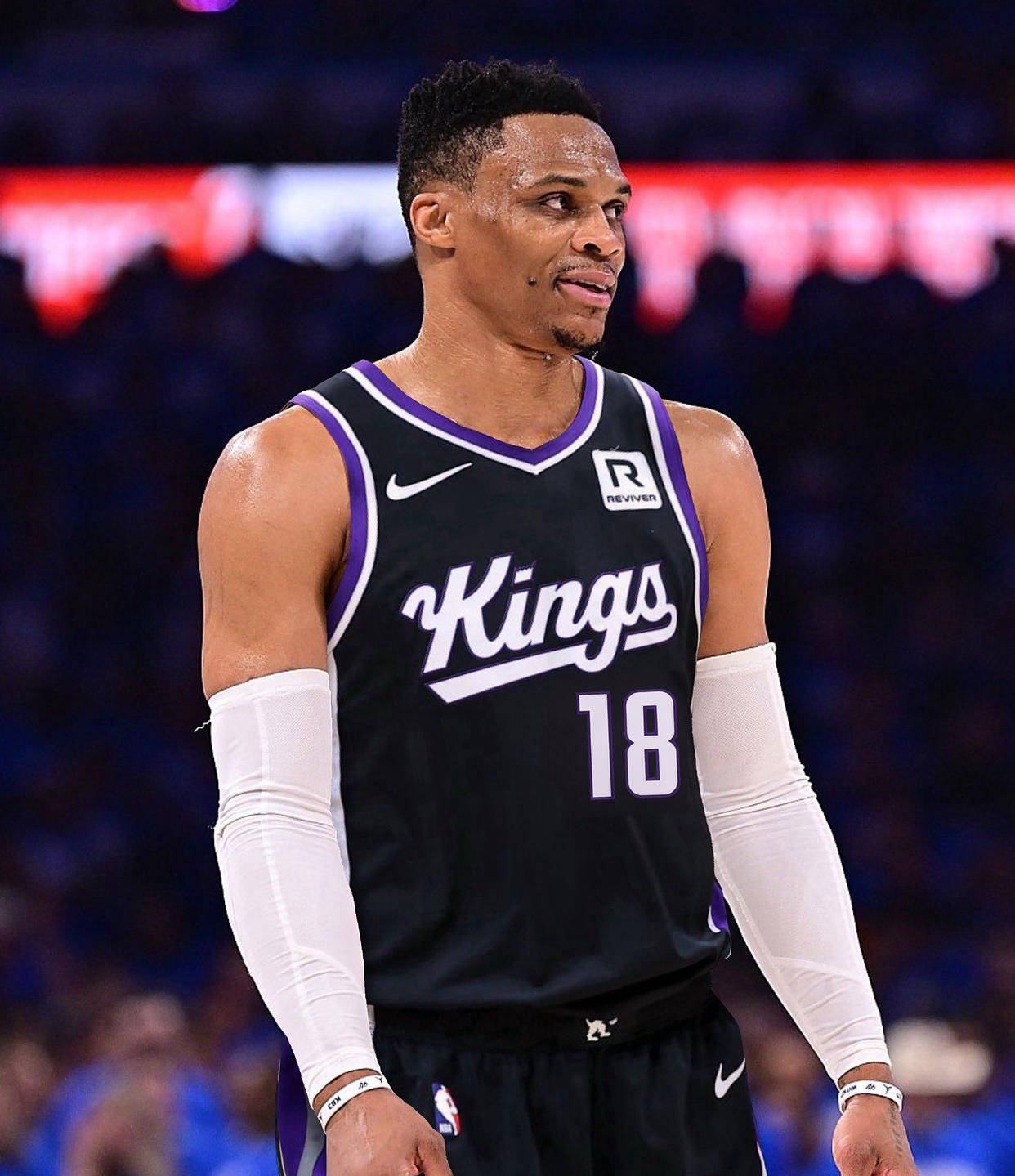 4-0横扫！意甲榜首易主，国米挤掉米兰，法布雷加斯惨败